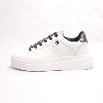 Rhapsody White